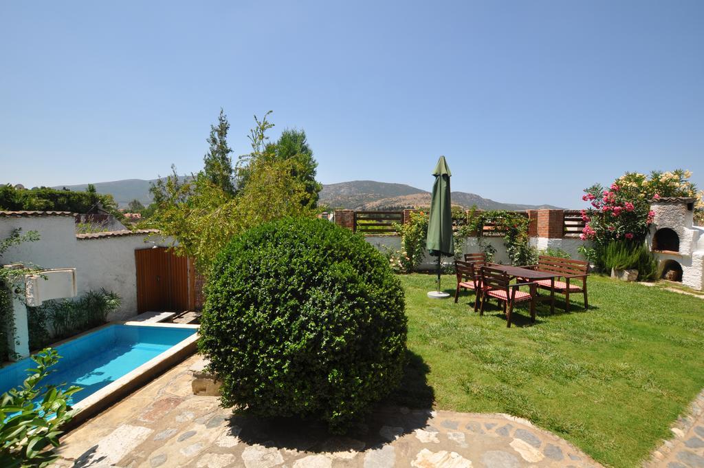 St John'S House Villa Selçuk Buitenkant foto